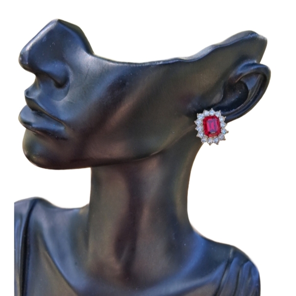 Vintage 80s Red Rhinestone Sunburst Stud Earrings - Picture 2 of 6